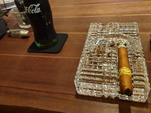 紫煙のある時間 2024年8月19日 161号 CubanCigar.jp